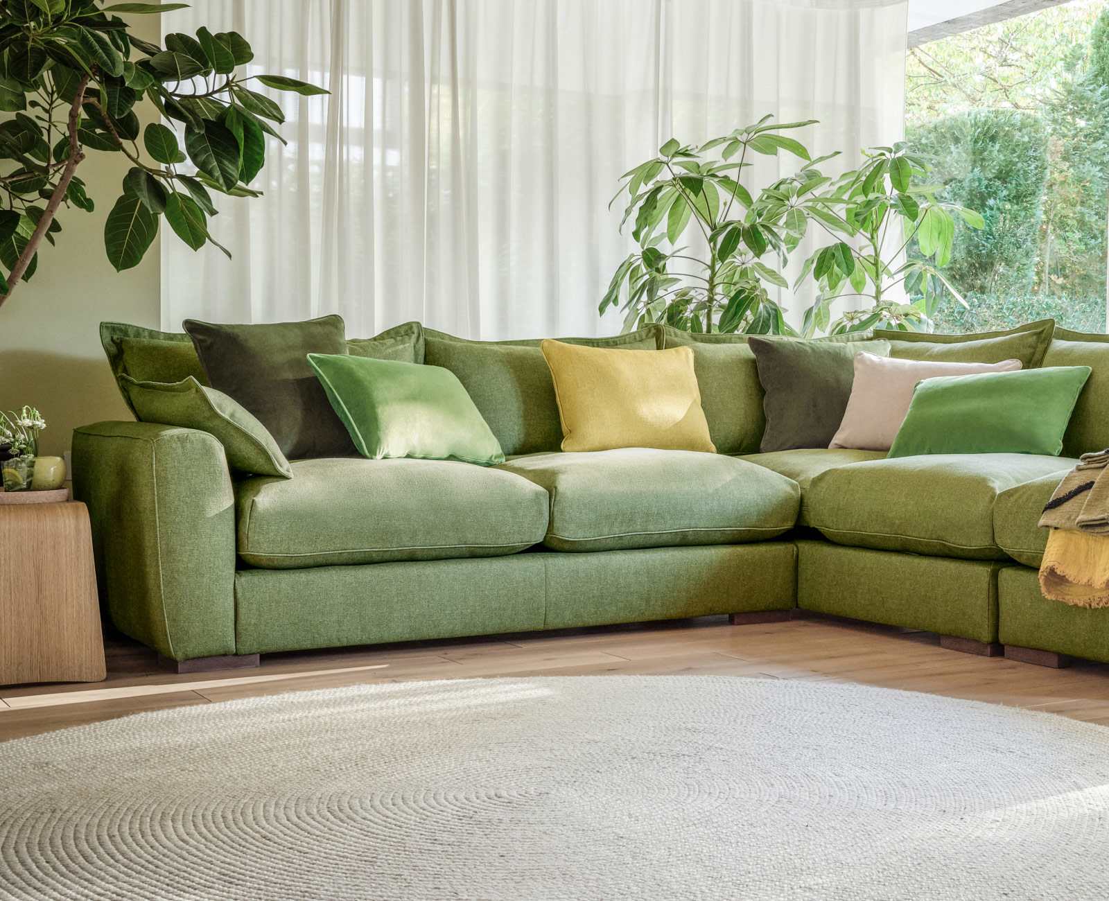Gaia sustainable sofa